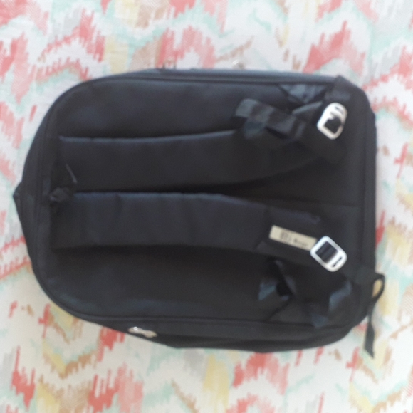 New black School bag - Picture 2 of 5